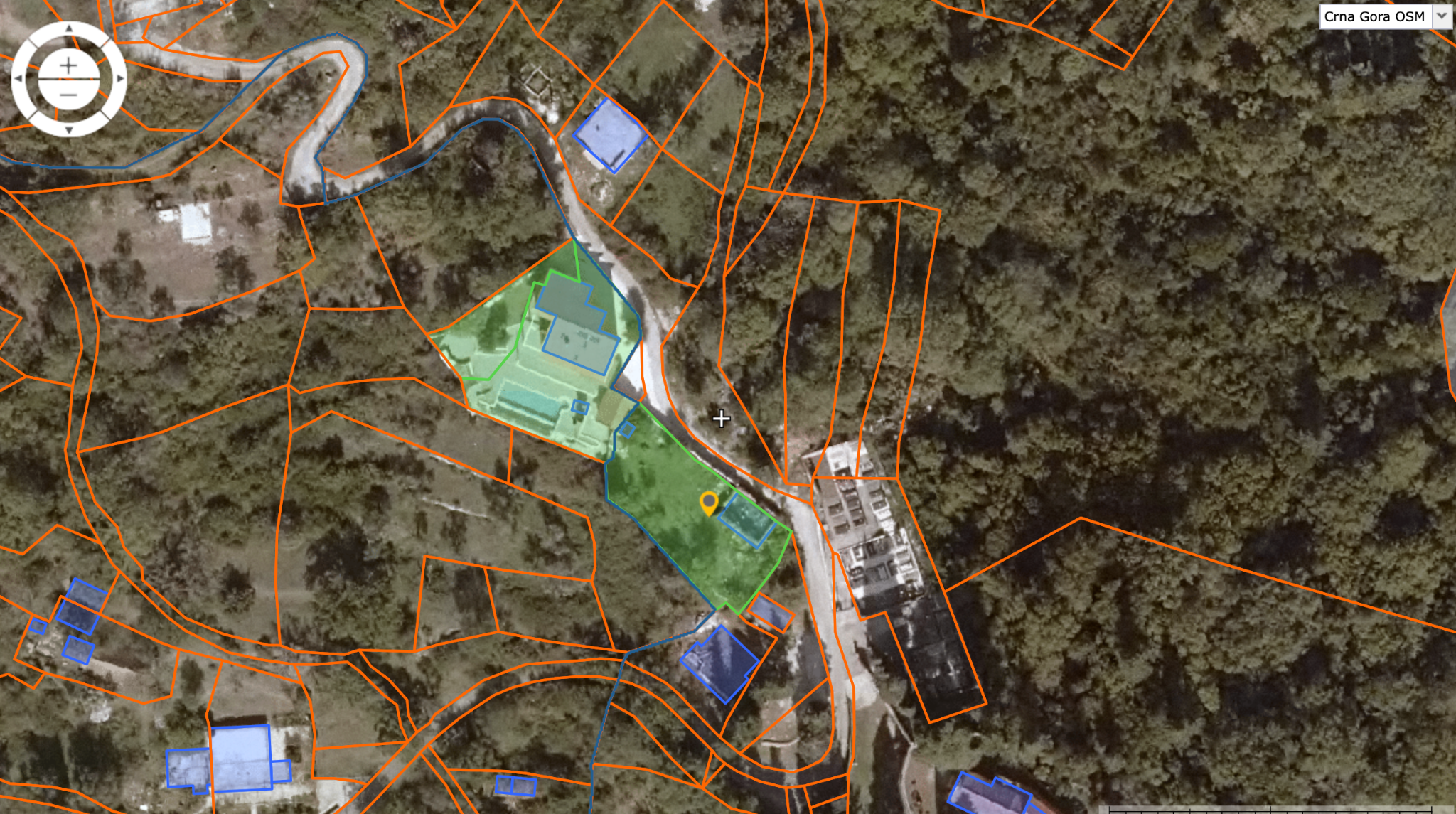 Location and plot position showing Villa Katarina and the adjoining additional plot